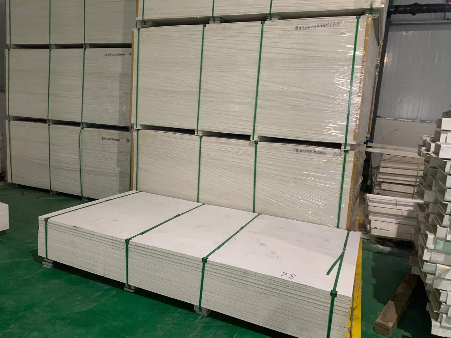 朗晧防火板 專業制造商，構筑安全防線